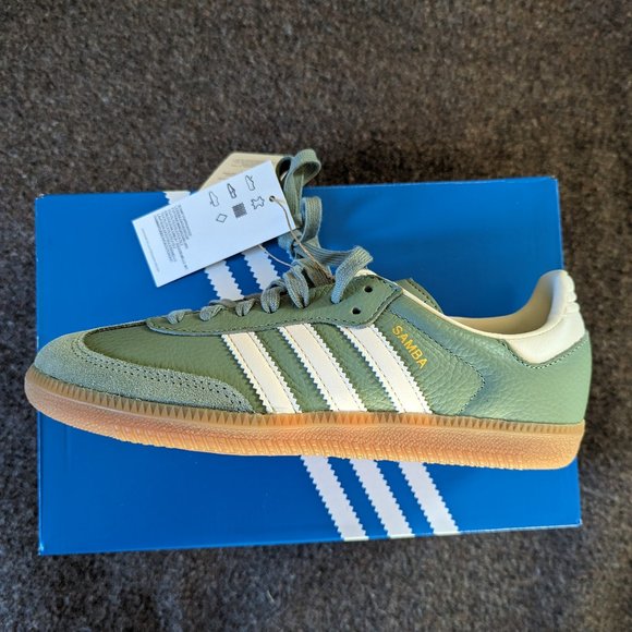 Adidas Green Gazelle Sneakers with Suede Upper - Picture 8 of 8